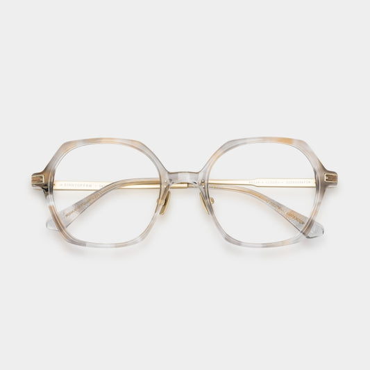 Einstoffen Szenografin